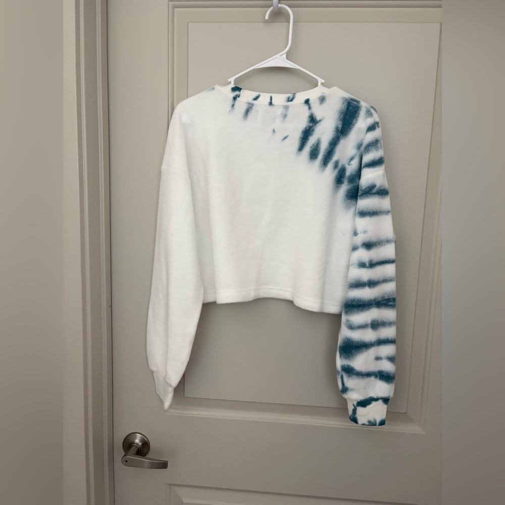 Feat tie-dye cropped sweatshirt NWT Size M - Picture 2 of 6